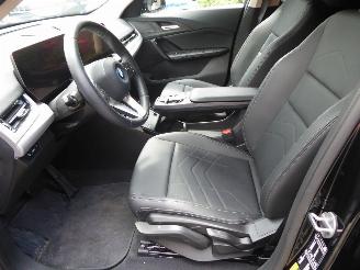 BMW iX2 20 eDrive picture 13
