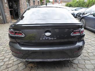 Volkswagen Arteon R Line picture 10