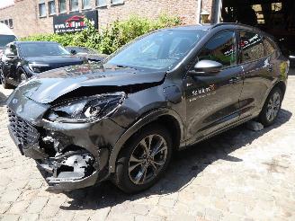 uszkodzony samochody osobowe Ford Kuga Plug-In Hybrid ST-Line 2023/7