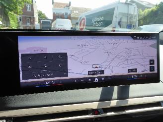 BMW iX 40 xDrive picture 24