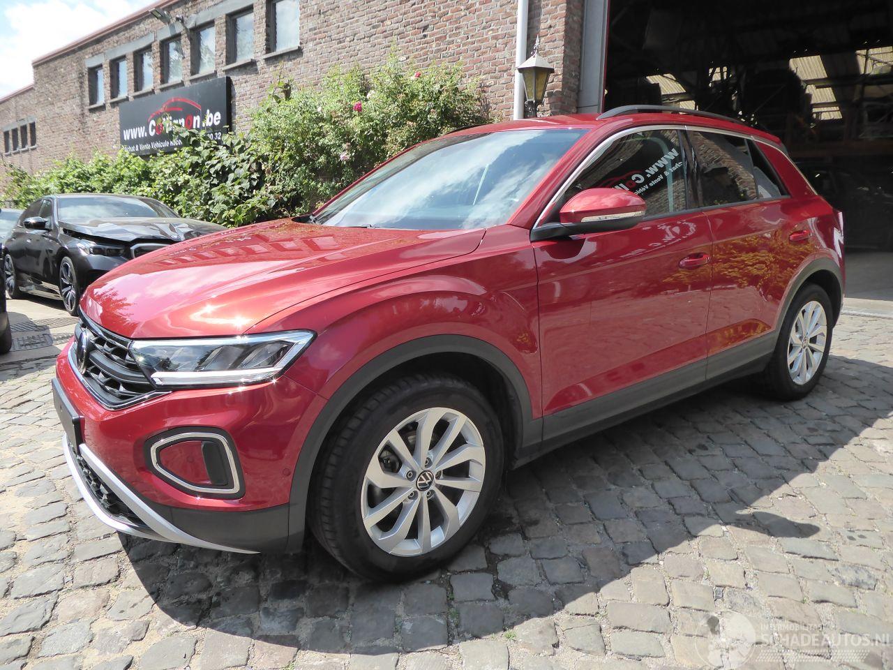 Volkswagen T-Roc Life