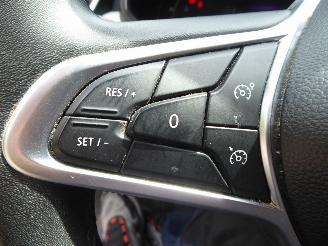 Renault Clio V Techno picture 14