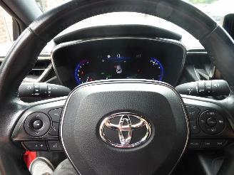 Toyota Corolla Touring Sports Hybrid picture 12