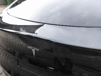 Tesla Model Y  picture 8