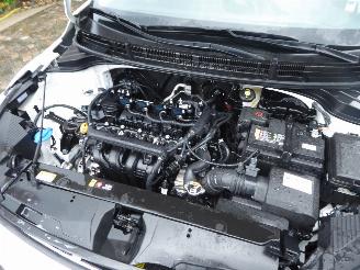 Kia Stonic Pure picture 21