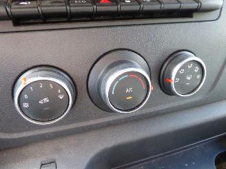 Renault Master III Grand Confort picture 15