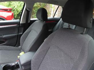 Volkswagen Golf VIII Lim. Life picture 10