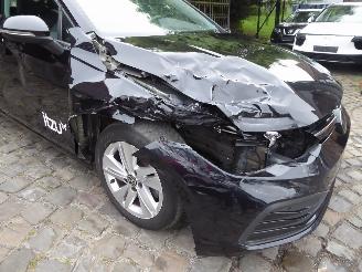 Volkswagen Golf VIII Lim. Life picture 4