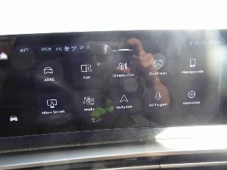 Peugeot 3008 Hybrid 145 GT picture 30