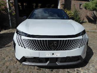 Peugeot 3008 Hybrid 145 GT picture 2