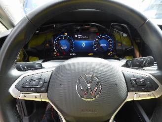 Volkswagen Golf Lim. Life eTSI picture 19