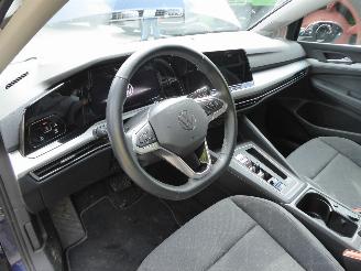 Volkswagen Golf Lim. Life eTSI picture 17