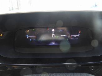 Peugeot 308 SW Hybrid GT picture 15