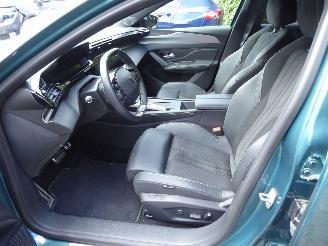 Peugeot 308 SW Hybrid GT picture 10