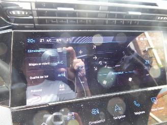 Peugeot 308 SW Hybrid GT picture 24