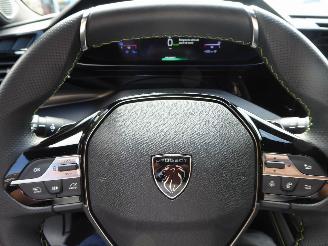 Peugeot 308 SW Hybrid GT picture 16
