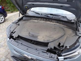 Volvo C-40 Ultimate Recharge Pure Electric 2WD picture 31