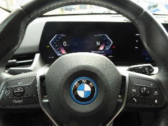 BMW iX1 30 xDrive picture 16