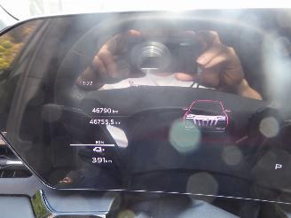 Audi Q6 e-tron performance S Line picture 21
