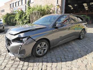 krockskadad bil auto Peugeot 308 SW Active Pack 2022/10