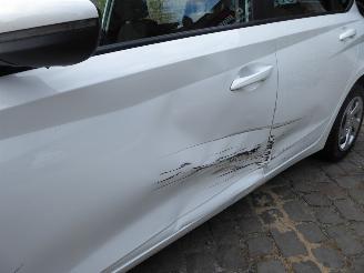 Hyundai I-20  picture 2