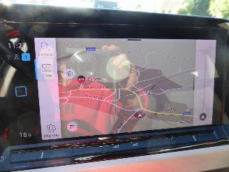 Volkswagen Golf VIII Lim. Life eTSI picture 24