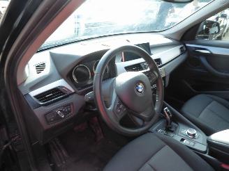 BMW X1 SDrive 16d picture 12