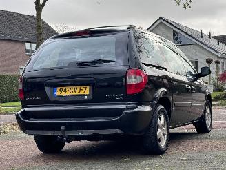 Chrysler Voyager 2.4i LX  7-PERS picture 4