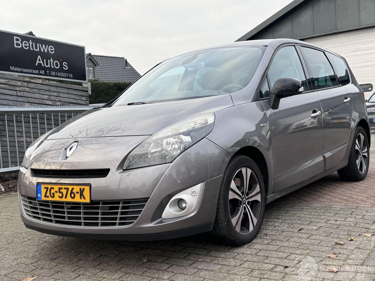 Renault Grand-scenic 2.0 DCI Bose Automaat