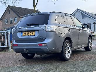 Mitsubishi Outlander 2.0 PHEV Instyle+ picture 3