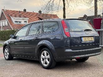 Ford Focus 1.8 16V picture 4