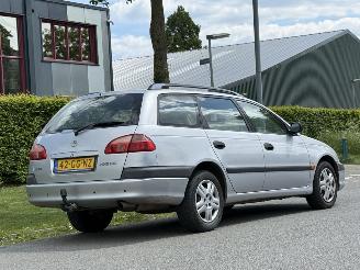 Toyota Avensis 1.8-16V AIRCO picture 4