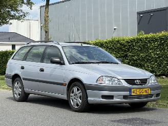 Toyota Avensis 1.8-16V AIRCO picture 2