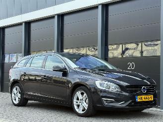 Volvo V-60 2.4 D6 AWD Plug-In Hybrid picture 2