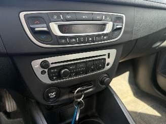 Renault Mégane 1.5 dCi Navi Clima PDC picture 10