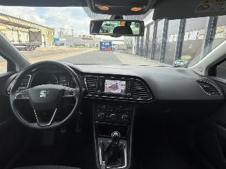 Seat Leon ST 1.6 TDI Xenon Navi Clima picture 8
