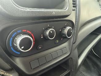 Iveco Daily 2.3 L2-H2 3-Pers EURO-6 picture 10