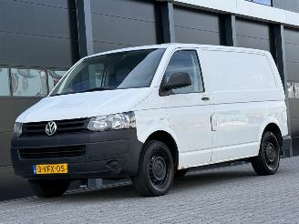 Käytettyjen commercial vehicles Volkswagen Transporter 2.0 TDI Navi Airco 3-PERS * MARGE * 2010/1