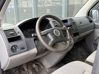 Volkswagen Transporter 1.9 TDI picture 7