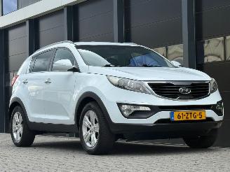 Kia Sportage 1.7 CRDI X-clusive Clima PDC picture 2