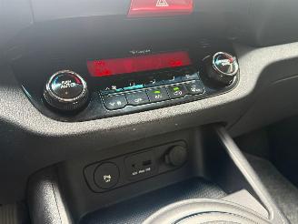 Kia Sportage 1.7 CRDI X-clusive Clima PDC picture 10