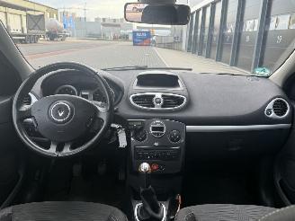 Renault Clio 1.5 dCi Collection Clima picture 7