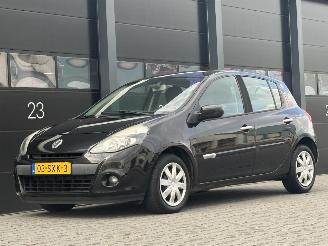 Tweedehands auto Renault Clio 1.5 dCi Collection Clima 2012/1