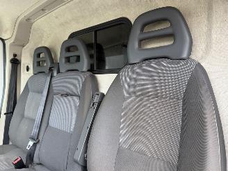 Peugeot Boxer 2.2 HDI Airco 3-PERS picture 8