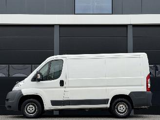 Peugeot Boxer 2.2 HDI Airco 3-PERS picture 6