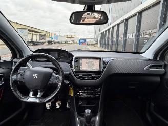 Peugeot 208 1.6 BlueHDi GT-line Panorama JBL picture 7