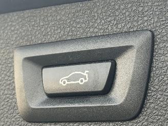 BMW 3-serie 2.0 325d Executive Xenon Clima picture 14