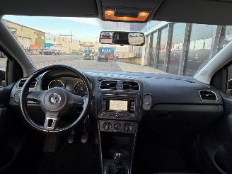 Volkswagen Polo 1.2 TDI Bluemotion Navi picture 7