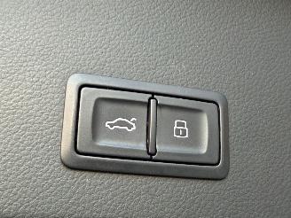 Audi A6 avant 2.0 TDI S-Line Leer Xenon EURO-6 picture 14