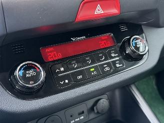 Kia Sportage 2.0 CRDI X-ecutive Plus Pack picture 10